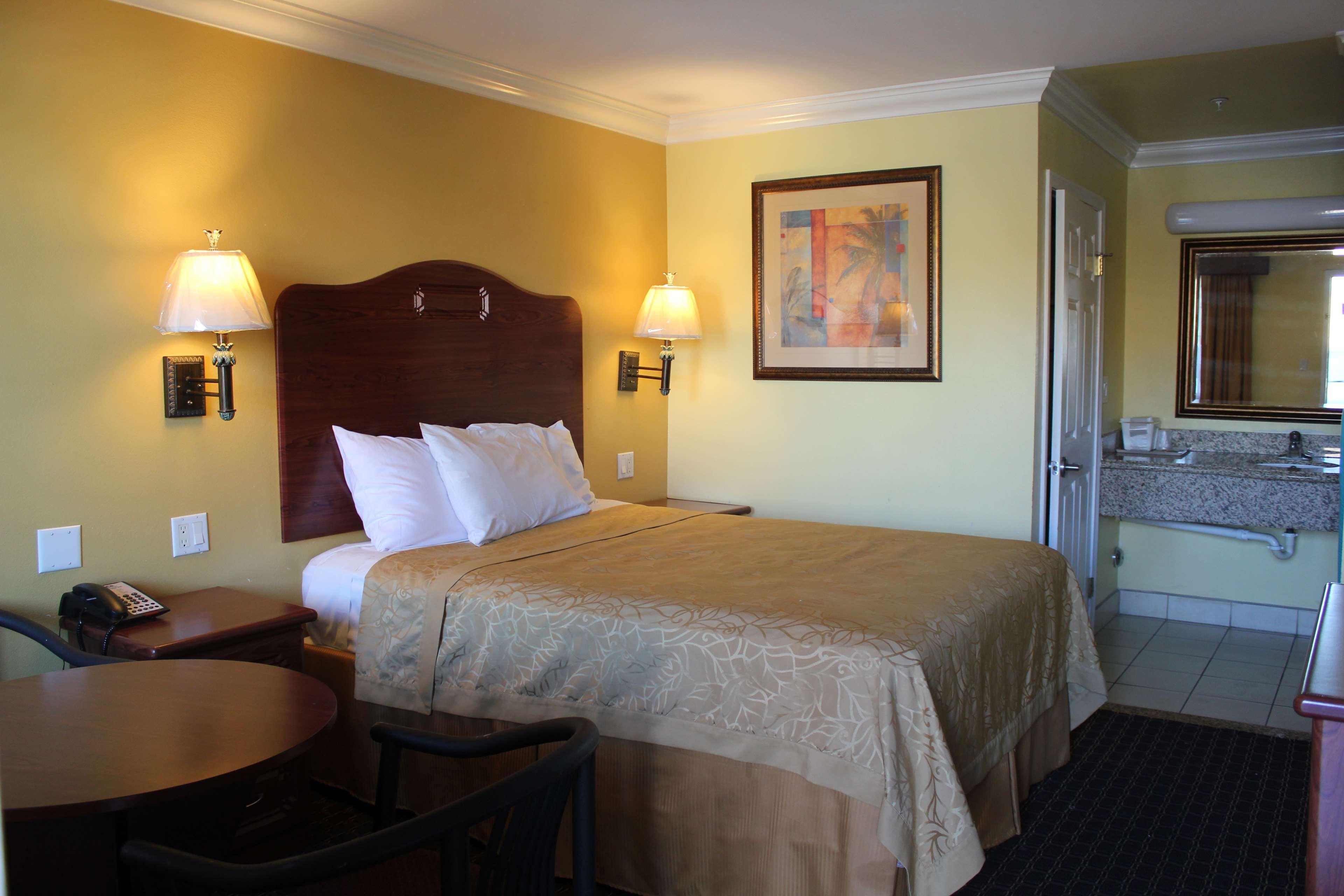 Best Western Jacksonville Inn Екстериор снимка